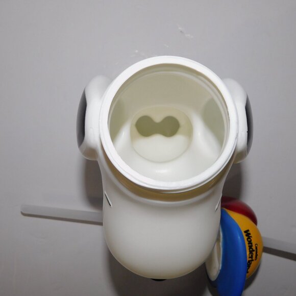 2010 Canada's Wonderland 22oz Peanuts Snoopy souvenir Travel Cup Water Bottle - Picture 4 of 9